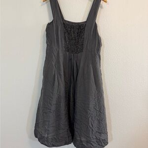 Eileen Fisher Dress size Medium gray 100% Silk Floral Ruffle Accents Staple